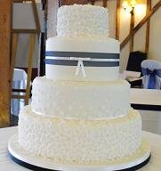 Amanda Macleod Cake Designer