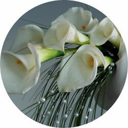 white calla lily bouquet