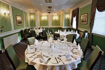 dining room old palace lodge